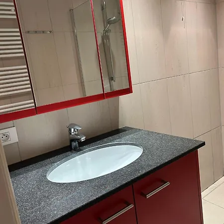 Apartment Bunnenplein Met 2 Slaapkamers *